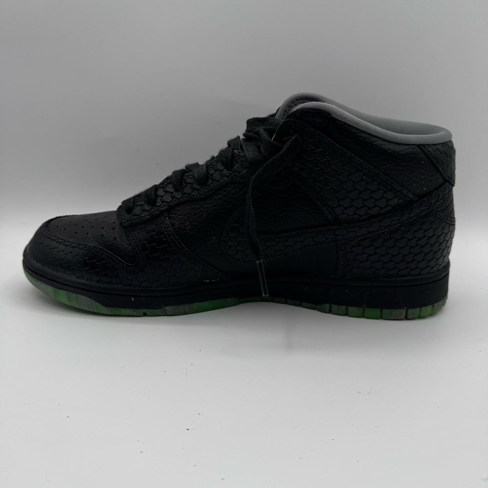 NIKE Dunk Mid Halloween Headless Horseman Basketball‎ Shoes Size 9 Men’s - Picture 3 of 9